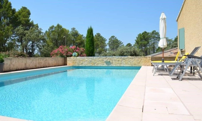 Bedoin Villa | Pleasant villa at the foot of Mont Ventoux, with swimming pool and pétanque court