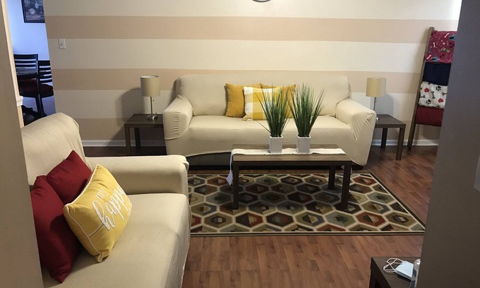 Westgate Casa | Please book using Air-bnb. C&E Homes and Suites, Dog friendly, close to Lejeune.
