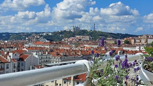 6th Arrondissement Apartamento | PLEIN SUD Terrasse Garage Netflix Climatisation