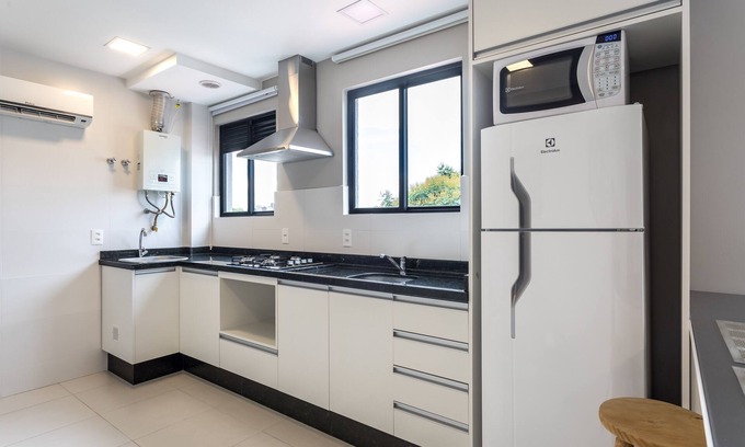 Reboucas Apartamento | Pleione ⭐️ piso completo, garaje, Jd. Centro Botánico PUC