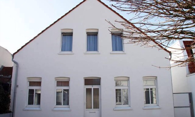 Norderney Casa | Plenty of space for up to 8 people in a prime location