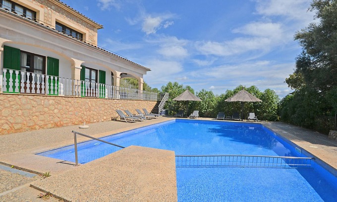 Petra Cabaña | Pleta - Rústica en Petra con piscina privada y preciosas vistas