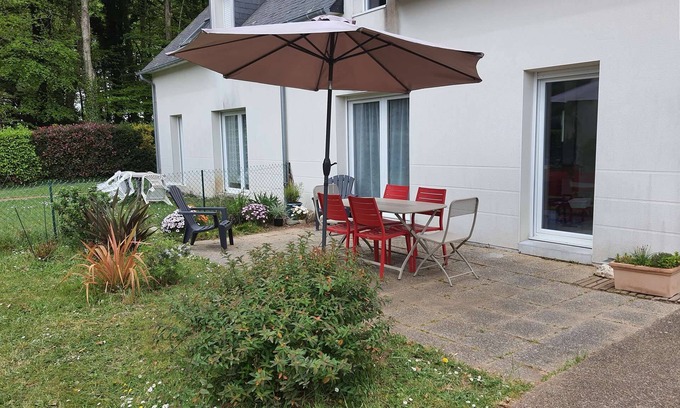 Pleuven Casa | Pleuven, house with enclosed garden, ideal for visiting the region
