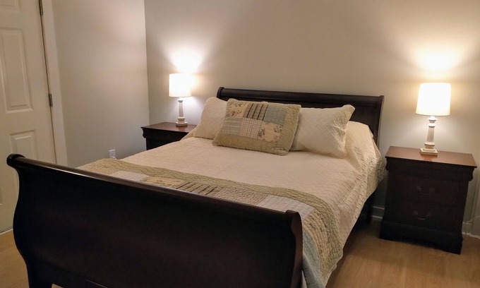 Newland Casa | Plumtree Mountain Retreat Studio #4
