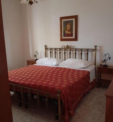 Cuglieri Apartamento | PM 135 Corso Umberto Guest House