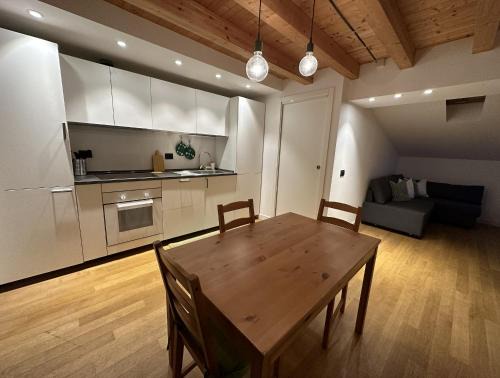 Zona LI La Storta Apartamento | PM 26 Via Riccardo Morbelli Guest House
