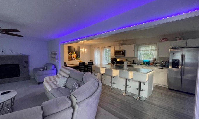 Pocono Summit Casa | Pocono Escape - Modern & Cozy