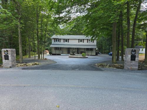 Tobyhanna Casa | Pocono Getaway