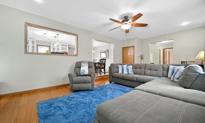 Tobyhanna Casa | Poconos Peaceful Retreat - Families & Large Groups