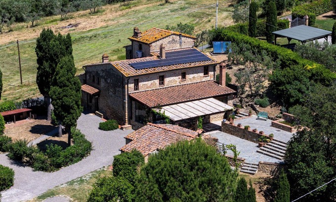 Volterra Casa | Podere Casalino - Luxury Italian Villa with pool and AMAZING views