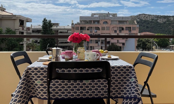 Province of Cagliari Apartamento | Poetto blue house a stone's throw from the beach IUN R7329