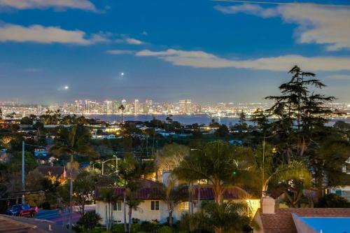 Sunset Cliffs Casa | Point Loma Serenity