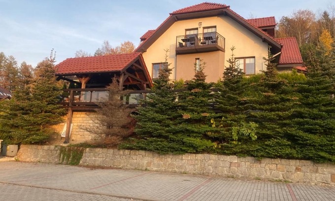 Kudowa Zdroj Casa | Pokoje Gościnne Emilio
