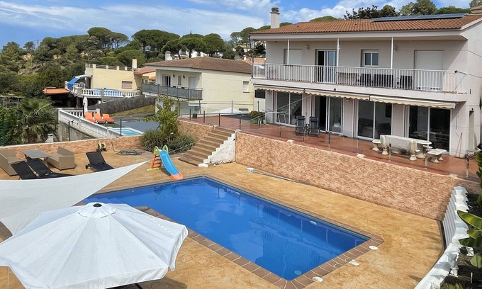 Vidreres Casa | Polancre by Interhome