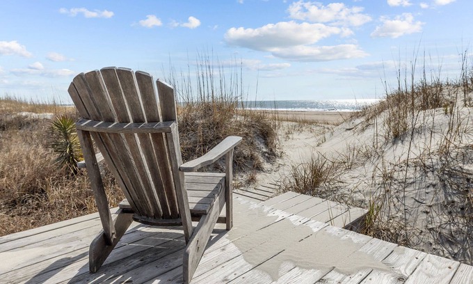 Atlantic Beach Casa | Pollock Cottage in Atlantic Beach, NC (Oceanfront)
