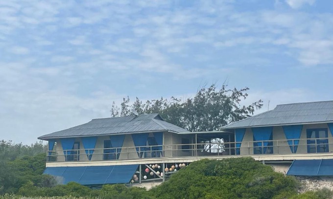Mozambique Casa | Pomene Iz-Ma-An Lodge