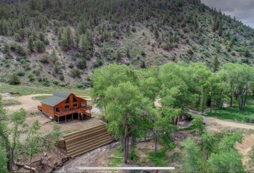 Salida Casa | Poncha Creek Mountain Lodge, Near Monarch Mtn