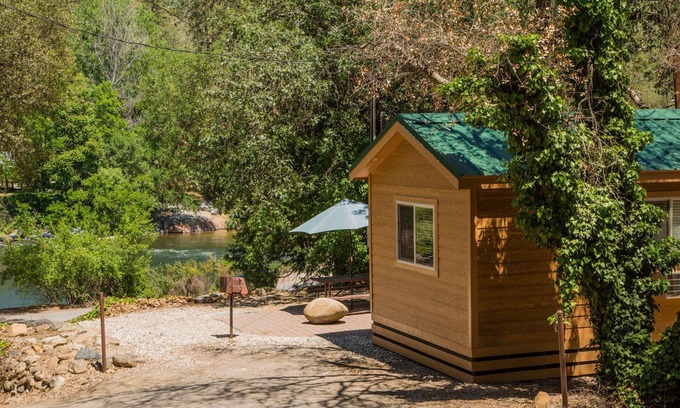 Lotus Cabina | Ponderosa RV Resort