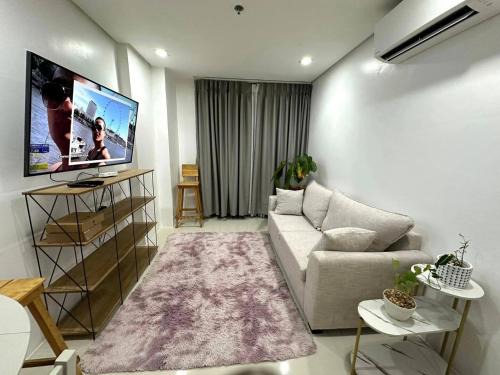 Pallocan Apartamento | Pontefino Condominium OPT705 1BR