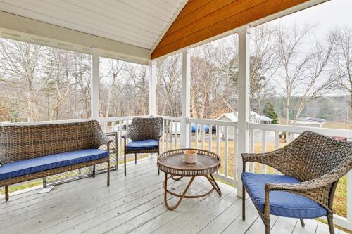 Sherrills Ford Casa | Pool Access and Views Serene Cottage at Lake Norman