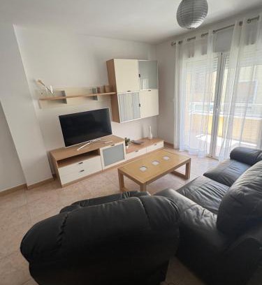 Villena Apartamento | Pool Center