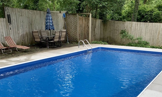 Durham Casa | Newly remodeled pool, cozy 1940s bungalow in Northgate Park