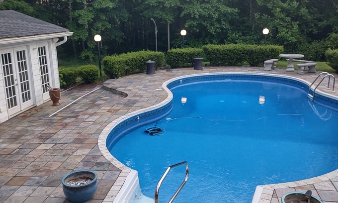 Villa Rica Casa | Pool, Gameroom, Family Fun / 6 BR / 5 BA
