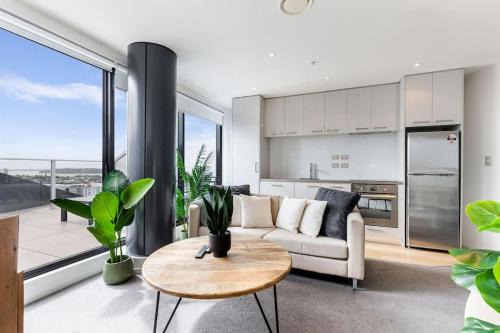 Auckland Central Business District Apartamento | Pool, Gym & Modern 2BR Sky Tower View Zodiak Stays