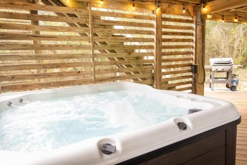 Ocean Sands Casa | Pool Hot Tub Beach Gear included