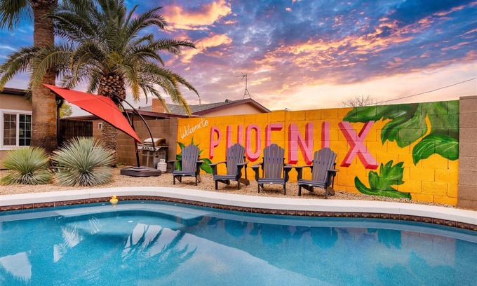 Encanto Casa | Pool House ✴ Heated Pool ✴ Hot Tub ✴ GOLF