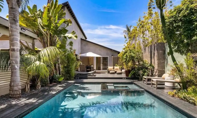 Del Rey Casa | Pool House Oasis Close to Venice and Marina