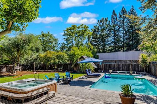 Kenwood Casa | Pool Paradise in Wine Country!