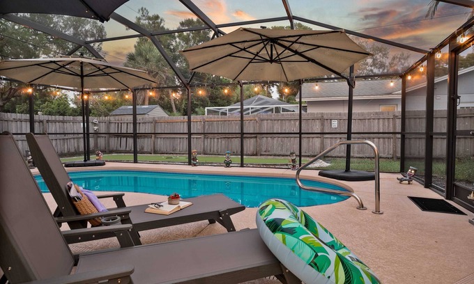 Boca Ciega Ridge Apartamento | Pool, putting green, Outdoor oasis, 3Mi to beach