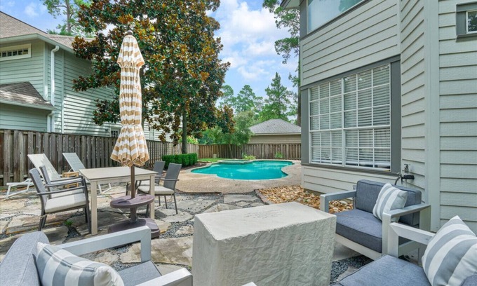 The Woodlands Casa | Pool & Spa – The Woodlands Gem