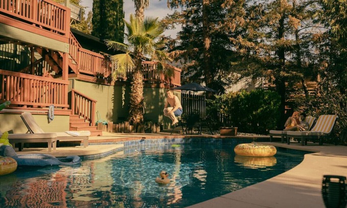 Redding Casa | Pool Sunset View Game Room Full Kitchen