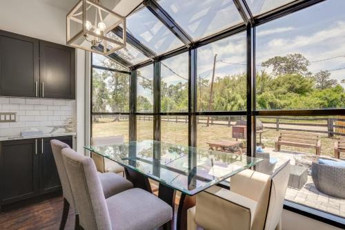 Dover Casa | Pool Table, Fire Pit Spacious Home in Dover!