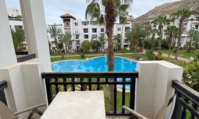Secteur Touristique Apartamento | Pool view apartment in Marina