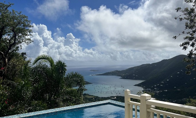 Maho Bay Quarter Villa | Pool Villa w/ Huge Ocean Views Just10 mins from Maho Bay Beach - AC Throughout!
