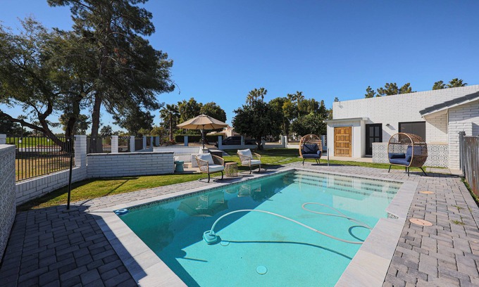 Litchfield Park Casa | POOL & Wigwam Gold Course Golf views in desirable Litchfield Park, AZ
