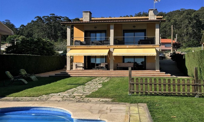 Donon Apartamento | Dúplex en Cangas cerca de Playa Barra