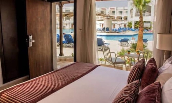 Sharm El Sheikh Complejo | Poolside Fun & Spa Serenity Near Sharks Bay l Pool View, Table Tennis & Billiard