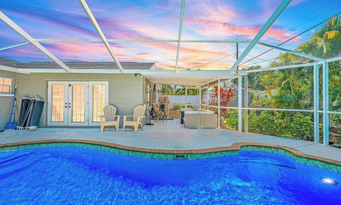 Disston Heights Casa | Poolside Paradise w/ Hot Tub | Pool | Fire Pit