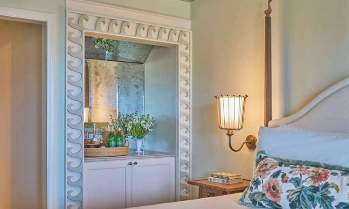 Duck Apartamento | Poolside Queens | Award-Winning Spa + Beach Access