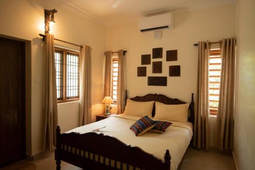 Neeleshwar Casa | POOTHALI HOMESTAY