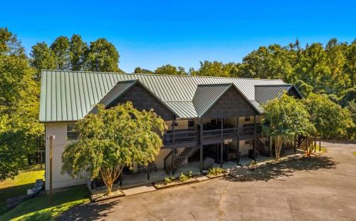 Pigeon Forge Apartamento | Poplar Point Condo Unit 12A by Eden Crest