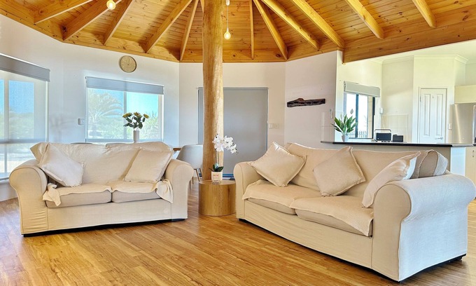 Kalbarri Casa | Poppy's Place - Kalbarri WA