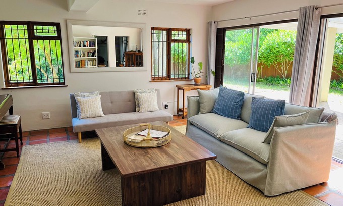 Constantia Cabaña | Porcupine Lodge
