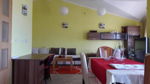 Herceg Novi Apartamento | Porodicni apartman
