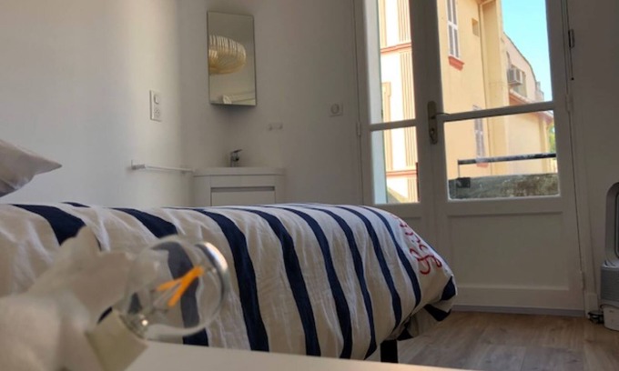 Porquerolles Apartamento | PORQUEROLLES apartamento muy confortable ++++