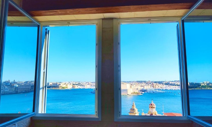 Valletta Casa | Port 531 Savynomad Harbour Residences Valletta wow Views